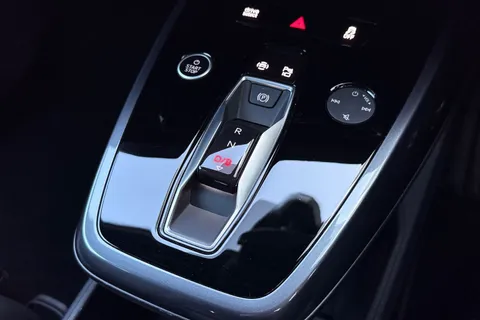 MV74ODP Audi Q4 e-tron Q4  S line 45 e-tron  210,00 kW Thumbnail #24