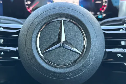 PO74OTM Mercedes-Benz Cla Class 1.3 CLA250e 15.6kWh AMG Line (Executive) Coupe 8G-DCT Euro 6 (s/s) 4dr Thumbnail #38