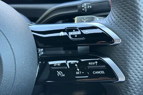 PO74OTM Mercedes-Benz Cla Class 1.3 CLA250e 15.6kWh AMG Line (Executive) Coupe 8G-DCT Euro 6 (s/s) 4dr Thumbnail #40