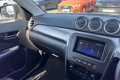 12 of 63 for Suzuki Vitara 1.4 Boosterjet MHEV SZ-T Euro 6 (s/s) 5dr