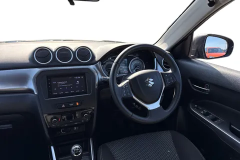 13 of 63 for Suzuki Vitara 1.4 Boosterjet MHEV SZ-T Euro 6 (s/s) 5dr