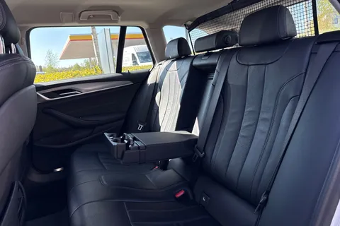 YC20VWA BMW 5 Series 2.0 520d SE Touring Auto Euro 6 (s/s) 5dr Thumbnail #20