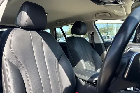 YC20VWA BMW 5 Series 2.0 520d SE Touring Auto Euro 6 (s/s) 5dr Thumbnail #25