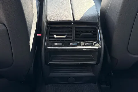 YC20VWA BMW 5 Series 2.0 520d SE Touring Auto Euro 6 (s/s) 5dr Thumbnail #30