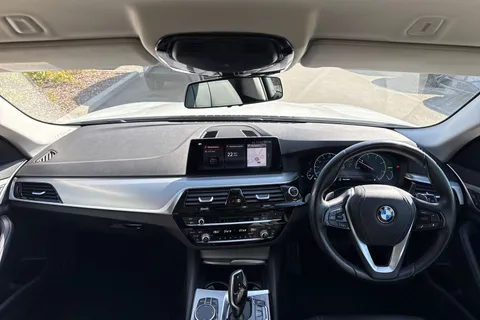 YC20VWA BMW 5 Series 2.0 520d SE Touring Auto Euro 6 (s/s) 5dr Thumbnail #31