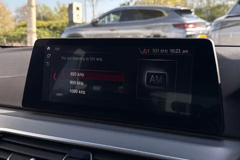 YC20VWA BMW 5 Series 2.0 520d SE Touring Auto Euro 6 (s/s) 5dr Thumbnail #40