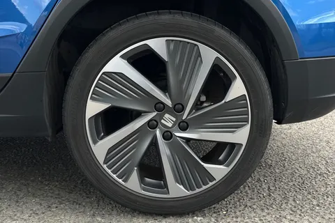 DF23CFD SEAT Arona 1.0 TSI FR Sport Euro 6 (s/s) 5dr Thumbnail #13