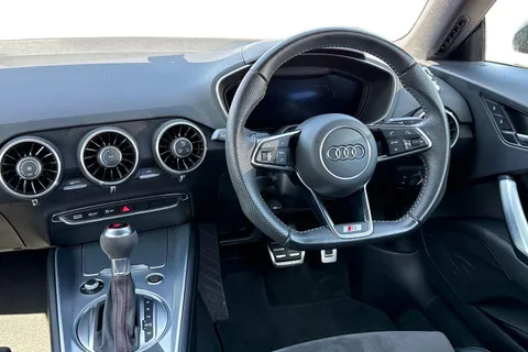 FN70HZB Audi TT Coup- Black Edition 40 TFSI  197 PS S tronic Thumbnail #19