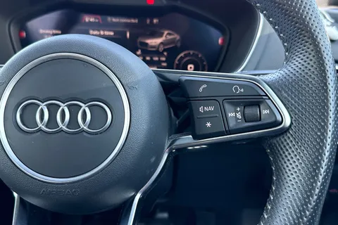 FN70HZB Audi TT Coup- Black Edition 40 TFSI  197 PS S tronic Thumbnail #35