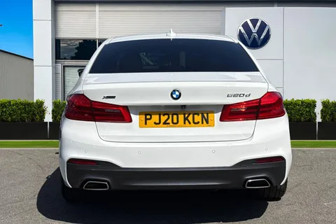 PJ20KCN BMW 5 Series 2.0 520d M Sport Auto xDrive Euro 6 (s/s) 4dr Thumbnail #5