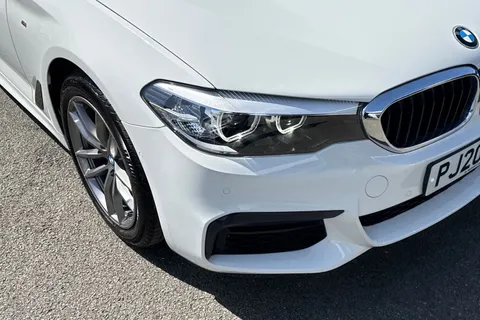 PJ20KCN BMW 5 Series 2.0 520d M Sport Auto xDrive Euro 6 (s/s) 4dr Thumbnail #10