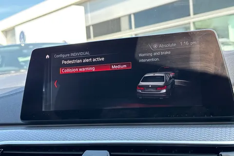 PJ20KCN BMW 5 Series 2.0 520d M Sport Auto xDrive Euro 6 (s/s) 4dr Thumbnail #35