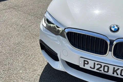 PJ20KCN BMW 5 Series 2.0 520d M Sport Auto xDrive Euro 6 (s/s) 4dr Thumbnail #47