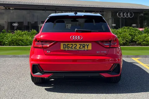 DG22ZRY Audi A1 Black Edition 30 TFSI  110 PS 6-speed Thumbnail #5