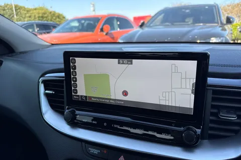 DE72JZD Kia Xceed 1.5 T-GDi 3 Euro 6 (s/s) 5dr Thumbnail #18