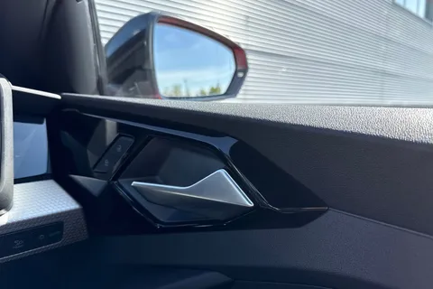 DG22ZRY Audi A1 Black Edition 30 TFSI  110 PS 6-speed Thumbnail #22