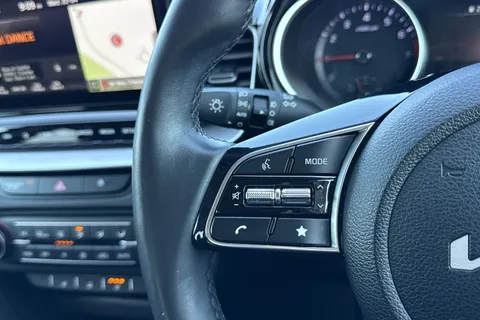 DE72JZD Kia Xceed 1.5 T-GDi 3 Euro 6 (s/s) 5dr Thumbnail #38