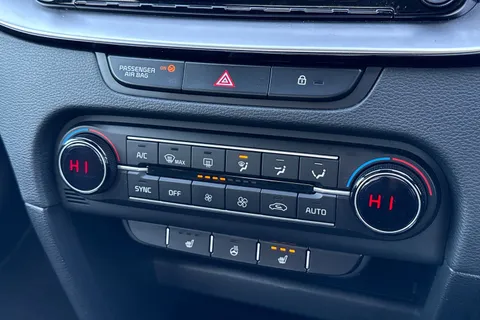 DE72JZD Kia Xceed 1.5 T-GDi 3 Euro 6 (s/s) 5dr Thumbnail #50