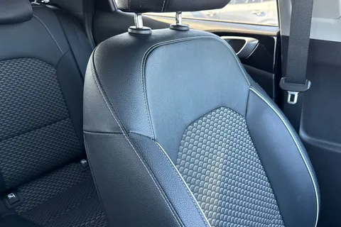 DE72JZD Kia Xceed 1.5 T-GDi 3 Euro 6 (s/s) 5dr Thumbnail #57