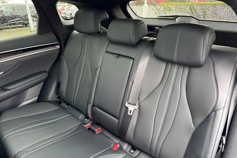 LF25YYH BYD Seal U 1.5 18.3kWh Boost CVT Auto Euro 6 (s/s) 5dr Thumbnail #15