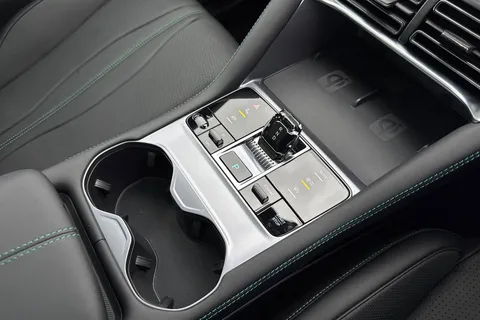 LF25YYH BYD Seal U 1.5 18.3kWh Boost CVT Auto Euro 6 (s/s) 5dr Thumbnail #21