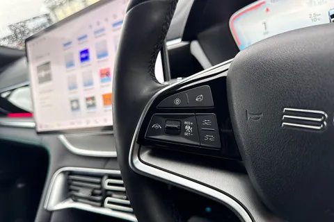 LF25YYH BYD Seal U 1.5 18.3kWh Boost CVT Auto Euro 6 (s/s) 5dr Thumbnail #40