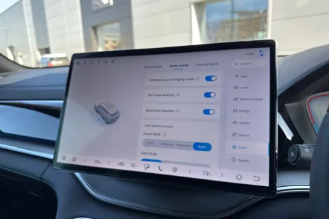 LF25MZA BYD Seal U 1.5 18.3kWh Design CVT Auto AWD Euro 6 (s/s) 5dr Thumbnail #44