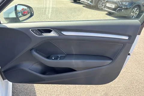 PF16VZR Audi A3 1.6 TDI S line Euro 6 (s/s) 3dr (Nav) Thumbnail #19