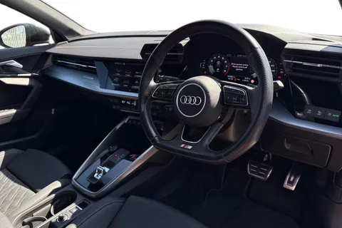 KR73OSO Audi S3 Black Edition TFSI  310 PS S tronic Thumbnail #9