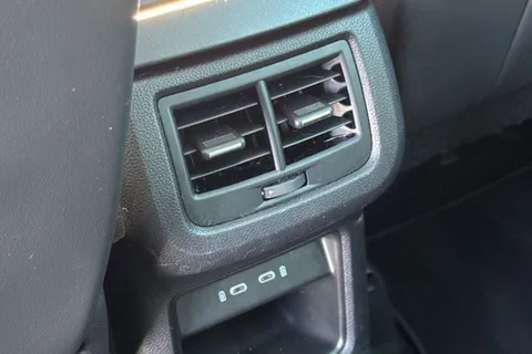 LX21VOK SEAT Ateca 1.5 TSI EVO XPERIENCE DSG Euro 6 (s/s) 5dr Thumbnail #36