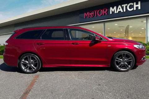 EO67WGC Ford Mondeo 2.0T EcoBoost ST-Line X Auto Euro 6 (s/s) 5dr Thumbnail #3