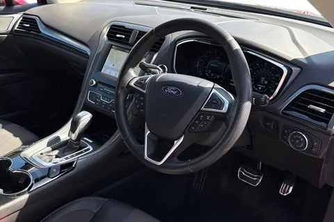 EO67WGC Ford Mondeo 2.0T EcoBoost ST-Line X Auto Euro 6 (s/s) 5dr Thumbnail #14