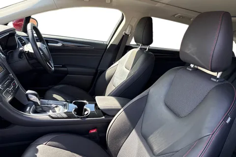 EO67WGC Ford Mondeo 2.0T EcoBoost ST-Line X Auto Euro 6 (s/s) 5dr Thumbnail #16