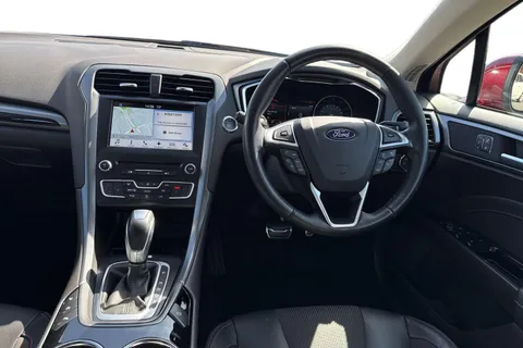 EO67WGC Ford Mondeo 2.0T EcoBoost ST-Line X Auto Euro 6 (s/s) 5dr Thumbnail #18