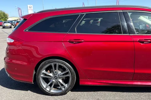 EO67WGC Ford Mondeo 2.0T EcoBoost ST-Line X Auto Euro 6 (s/s) 5dr Thumbnail #30