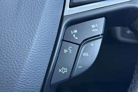 EO67WGC Ford Mondeo 2.0T EcoBoost ST-Line X Auto Euro 6 (s/s) 5dr Thumbnail #40