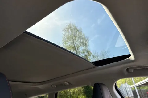 EO67WGC Ford Mondeo 2.0T EcoBoost ST-Line X Auto Euro 6 (s/s) 5dr Thumbnail #45