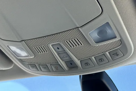 EO67WGC Ford Mondeo 2.0T EcoBoost ST-Line X Auto Euro 6 (s/s) 5dr Thumbnail #46