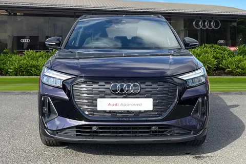 PX75UOK Audi Q4 e-tron Q4 Black Edition 40 e-tron 150,00 kW Thumbnail #6