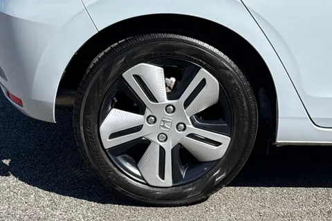 MV21YSH Honda Jazz 1.5 h i-MMD EX eCVT Euro 6 (s/s) 5dr Thumbnail #14