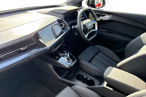 PX75UOK Audi Q4 e-tron Q4 Black Edition 40 e-tron 150,00 kW Thumbnail #15