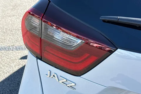 MV21YSH Honda Jazz 1.5 h i-MMD EX eCVT Euro 6 (s/s) 5dr Thumbnail #33