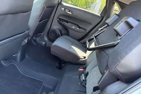 MV21YSH Honda Jazz 1.5 h i-MMD EX eCVT Euro 6 (s/s) 5dr Thumbnail #34