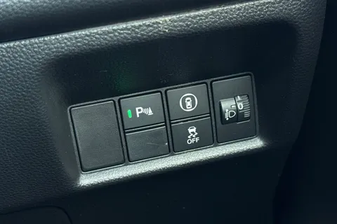 MV21YSH Honda Jazz 1.5 h i-MMD EX eCVT Euro 6 (s/s) 5dr Thumbnail #39