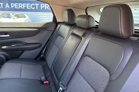 KY72CDO Nissan Ariya 63kWh Advance Auto 5dr 7.4kW Charger Thumbnail #20