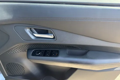 KY72CDO Nissan Ariya 63kWh Advance Auto 5dr 7.4kW Charger Thumbnail #22