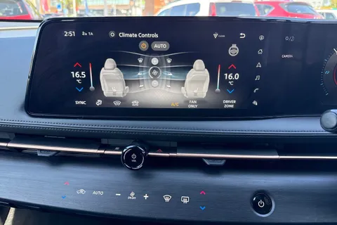 KY72CDO Nissan Ariya 63kWh Advance Auto 5dr 7.4kW Charger Thumbnail #23
