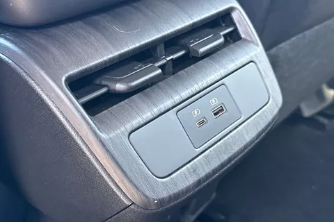 KY72CDO Nissan Ariya 63kWh Advance Auto 5dr 7.4kW Charger Thumbnail #26