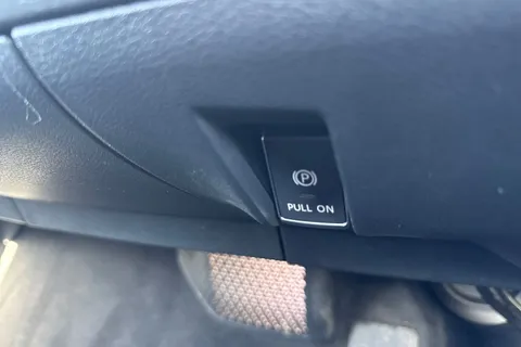 KY72CDO Nissan Ariya 63kWh Advance Auto 5dr 7.4kW Charger Thumbnail #46