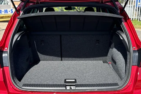 KW75TGX SEAT Arona 1.0 TSI FR Black Edition DSG Euro 6 (s/s) 5dr Thumbnail #8